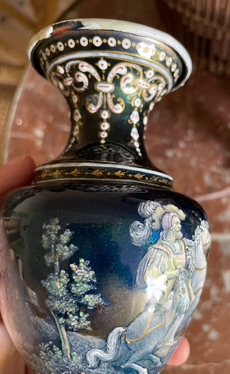 The Pair Of Small Enamelled Vases With Renaissance Decor -photo-6