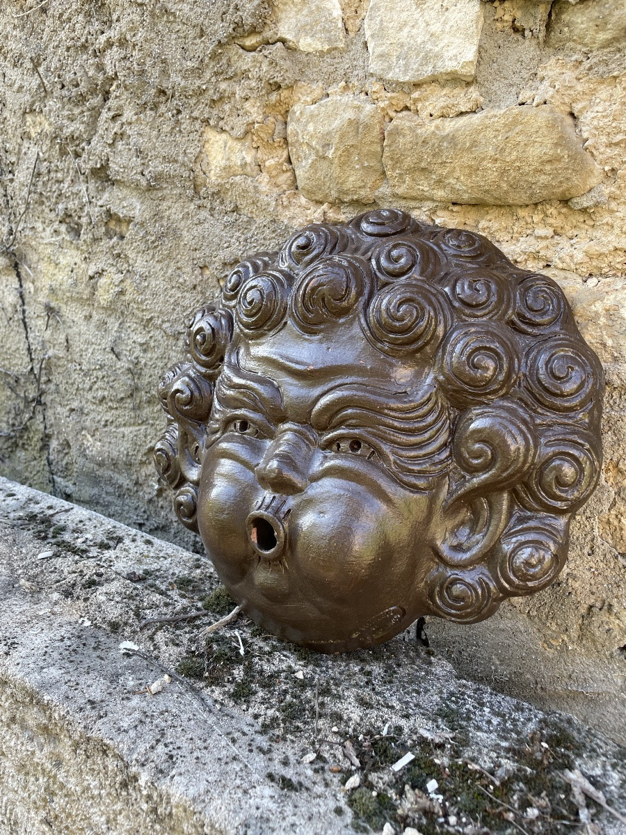 Important masque de fontaine terracotta -photo-4