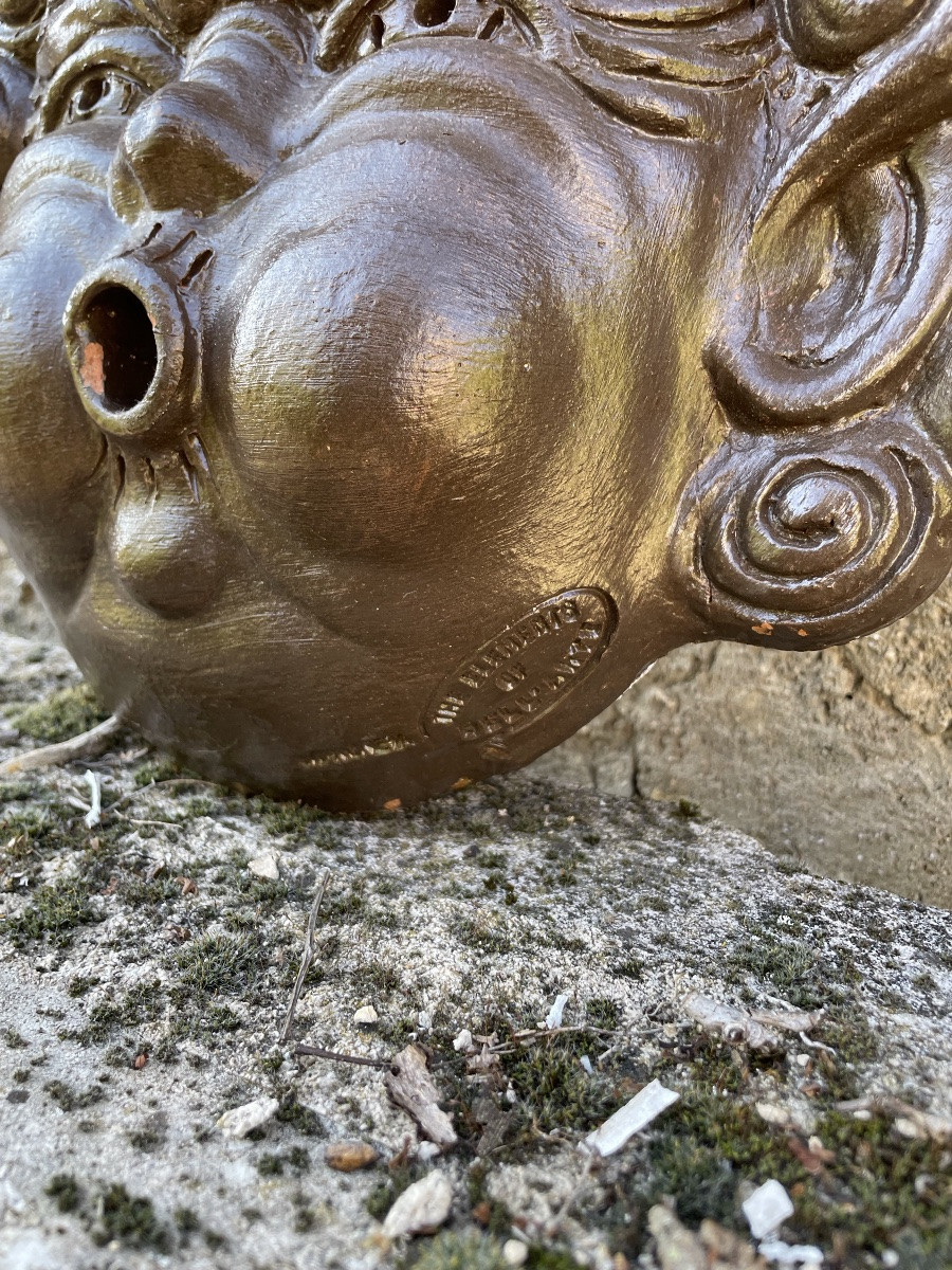 Important masque de fontaine terracotta -photo-4