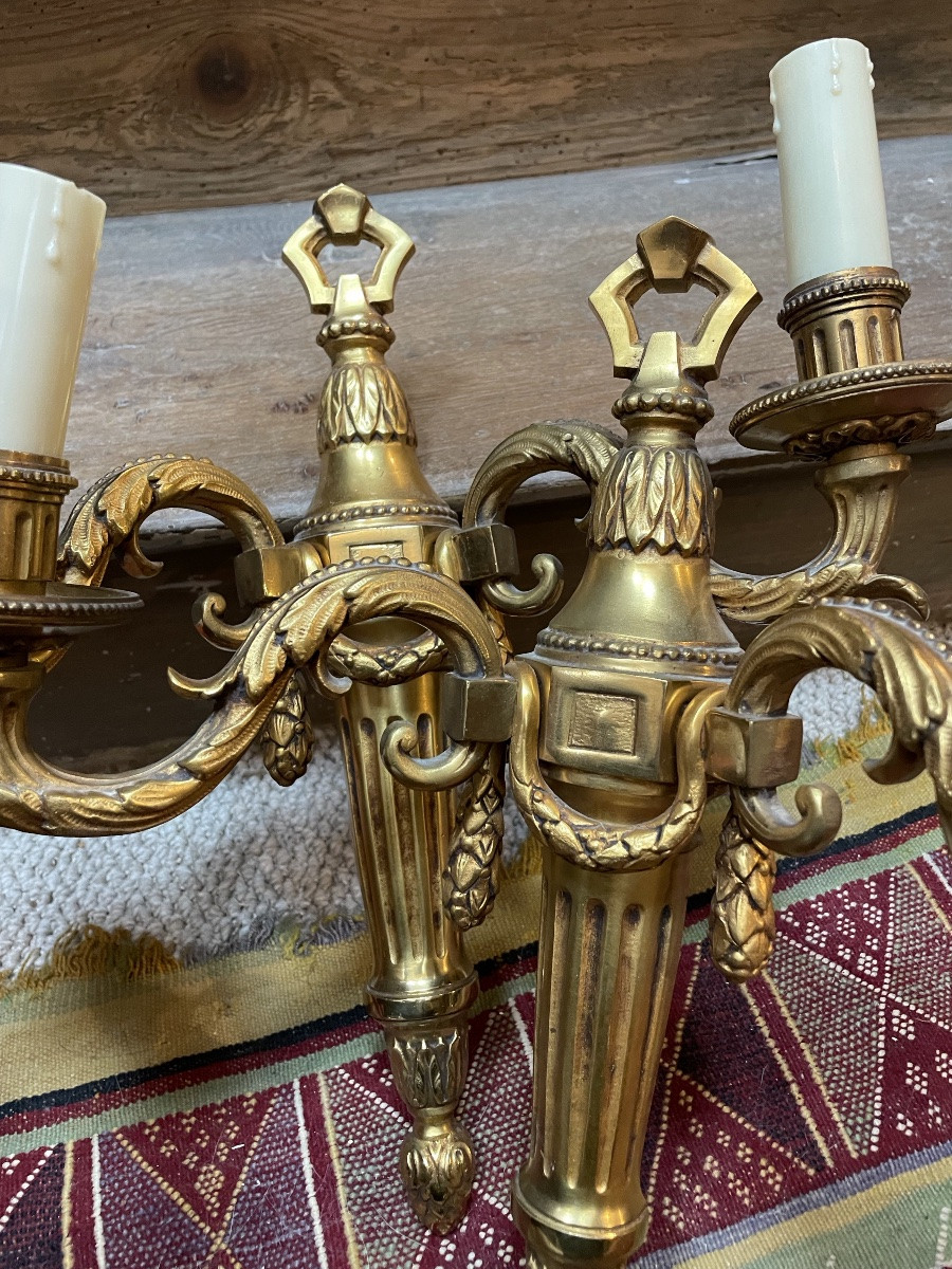 La paire d’importantes appliques en bronze doré -photo-1