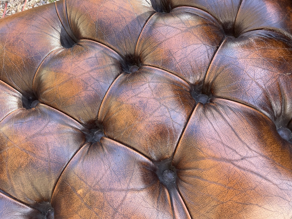 Chesterfield Window Seat Bench In Cognac Leather.-photo-5