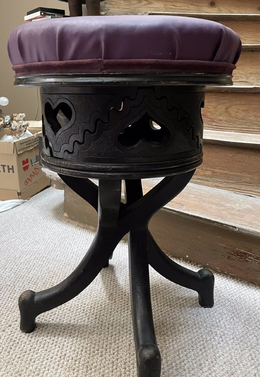 Tabouret de pianiste ajouré de motif en cœur, Napoléon III -photo-5