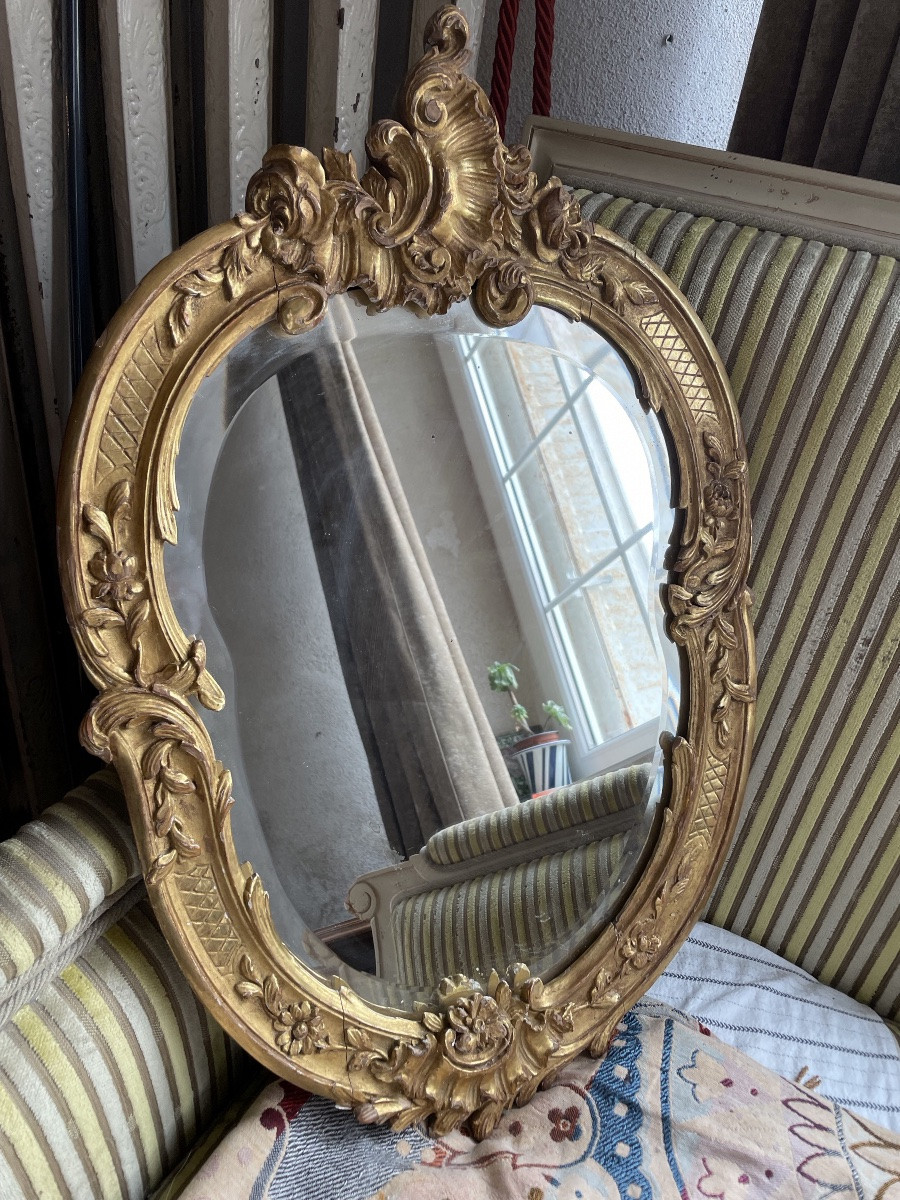 Petit miroir sculpté et doré de style Louis XV-photo-3