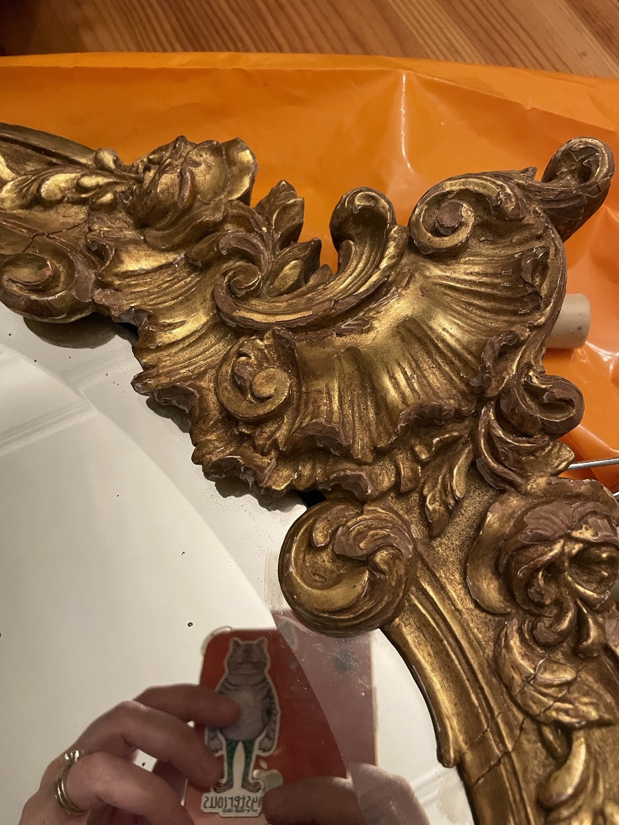 Petit miroir sculpté et doré de style Louis XV-photo-5