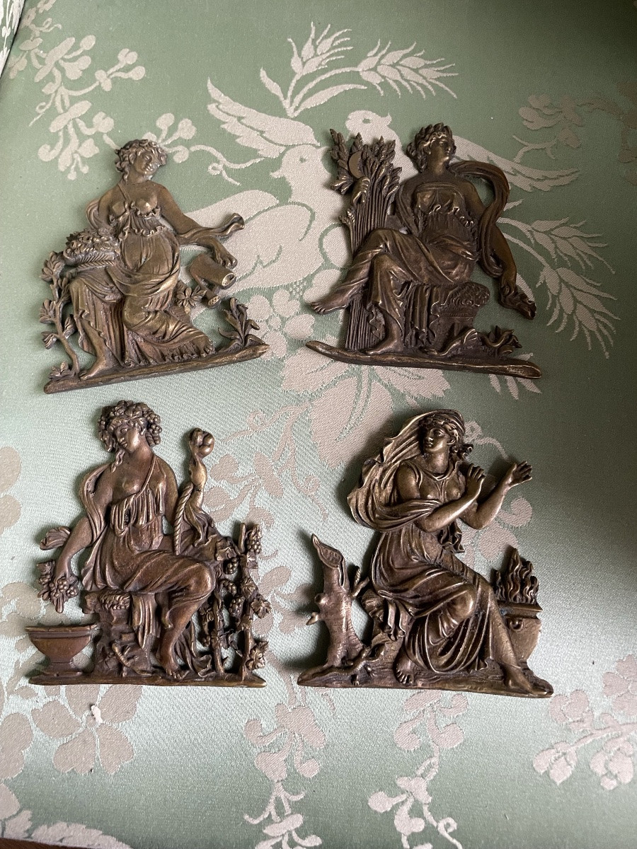 La série de bronzes décoratifs , les quatre saisons -photo-2