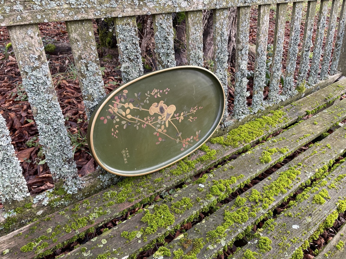 Japanese Tray Decorated With Gold -photo-7