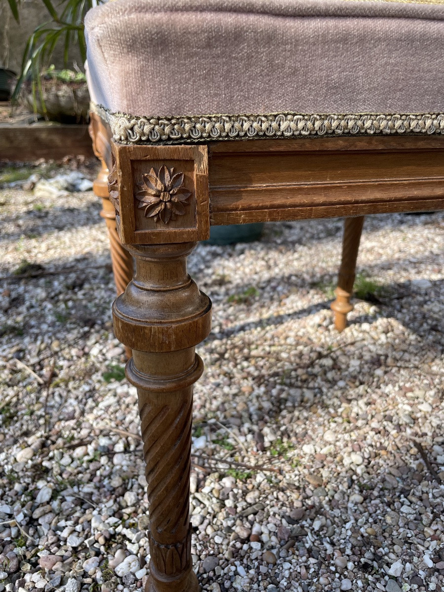 Stool Covered With A Tapestry In The Stitch -photo-4