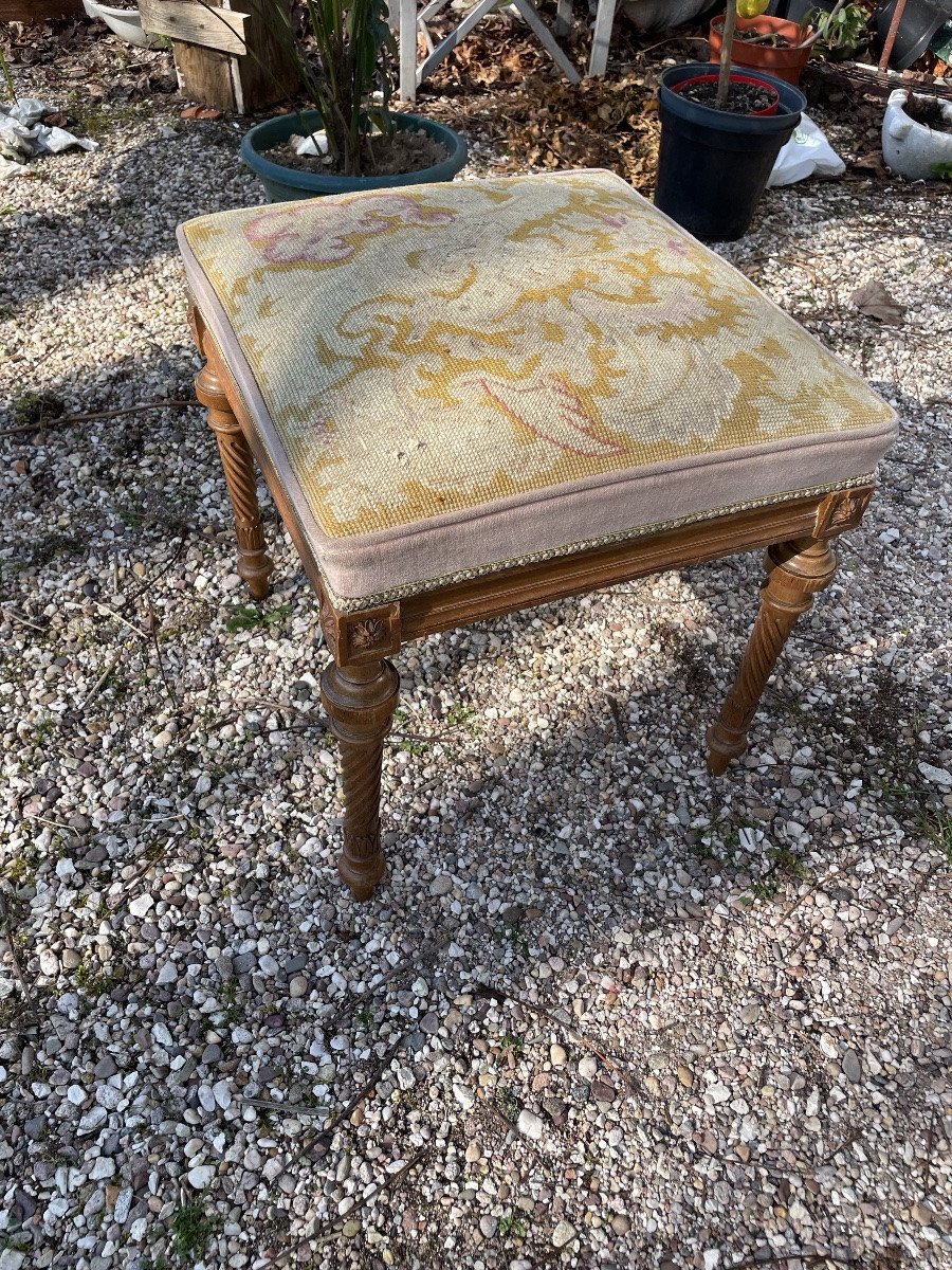 Stool Covered With A Tapestry In The Stitch -photo-5