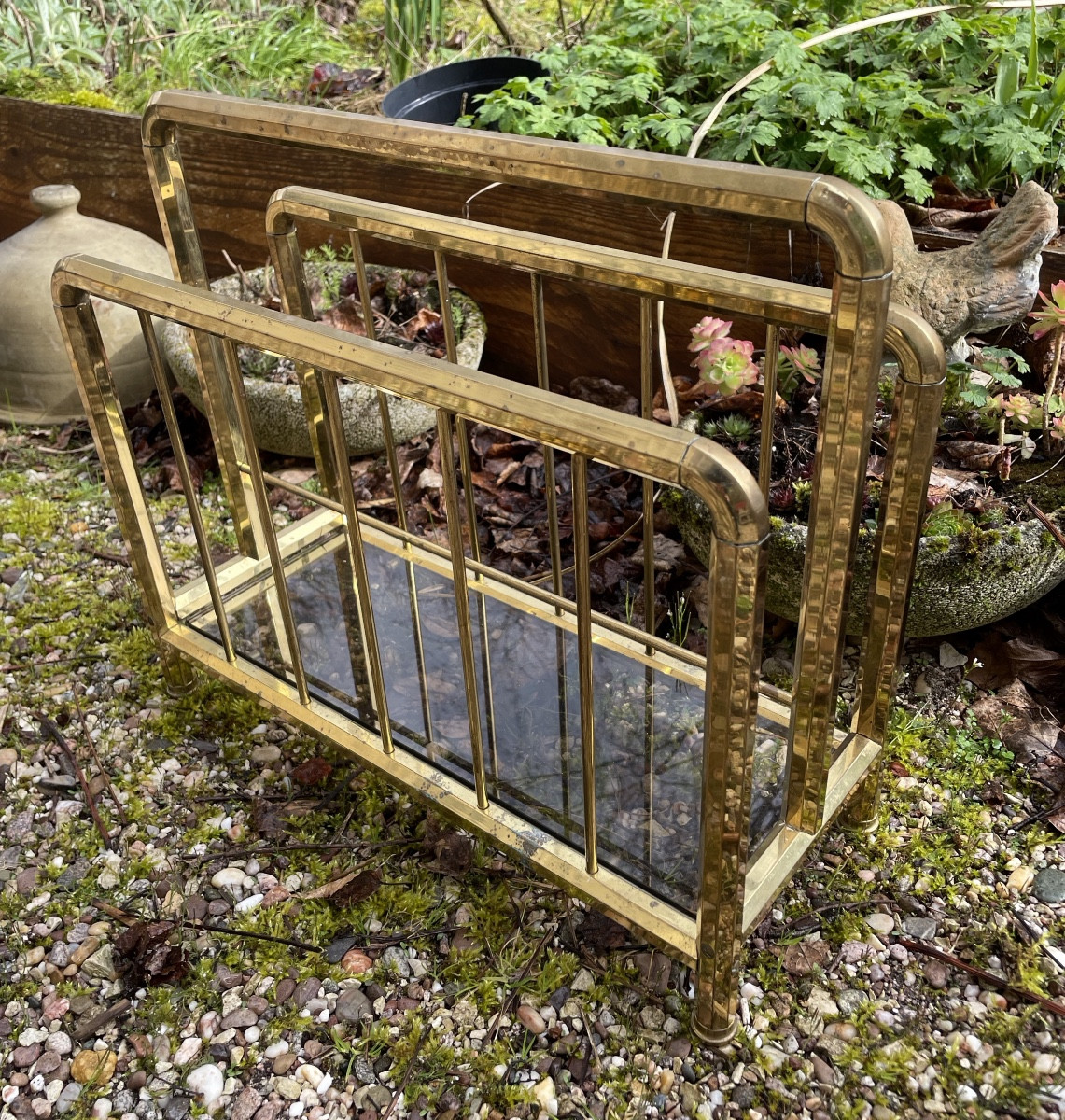 Porte revues  Art Déco en laiton, années 1950, Allemagne