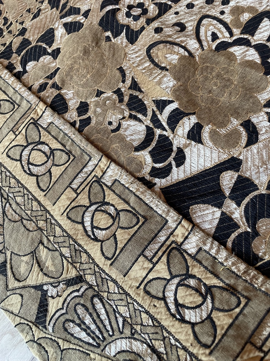 The Pair Of Large Art Deco Period Tapestries With A Gold Background -photo-1