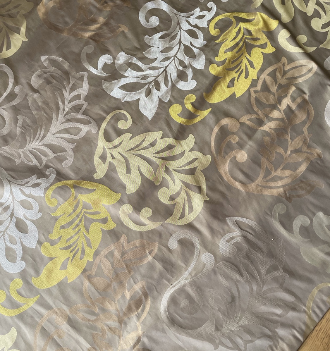 The Pair Of Double Curtains Leaves Gold 3 Patinas And Silver