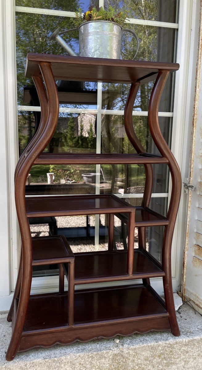 China Display Cabinet In Exotic Wood