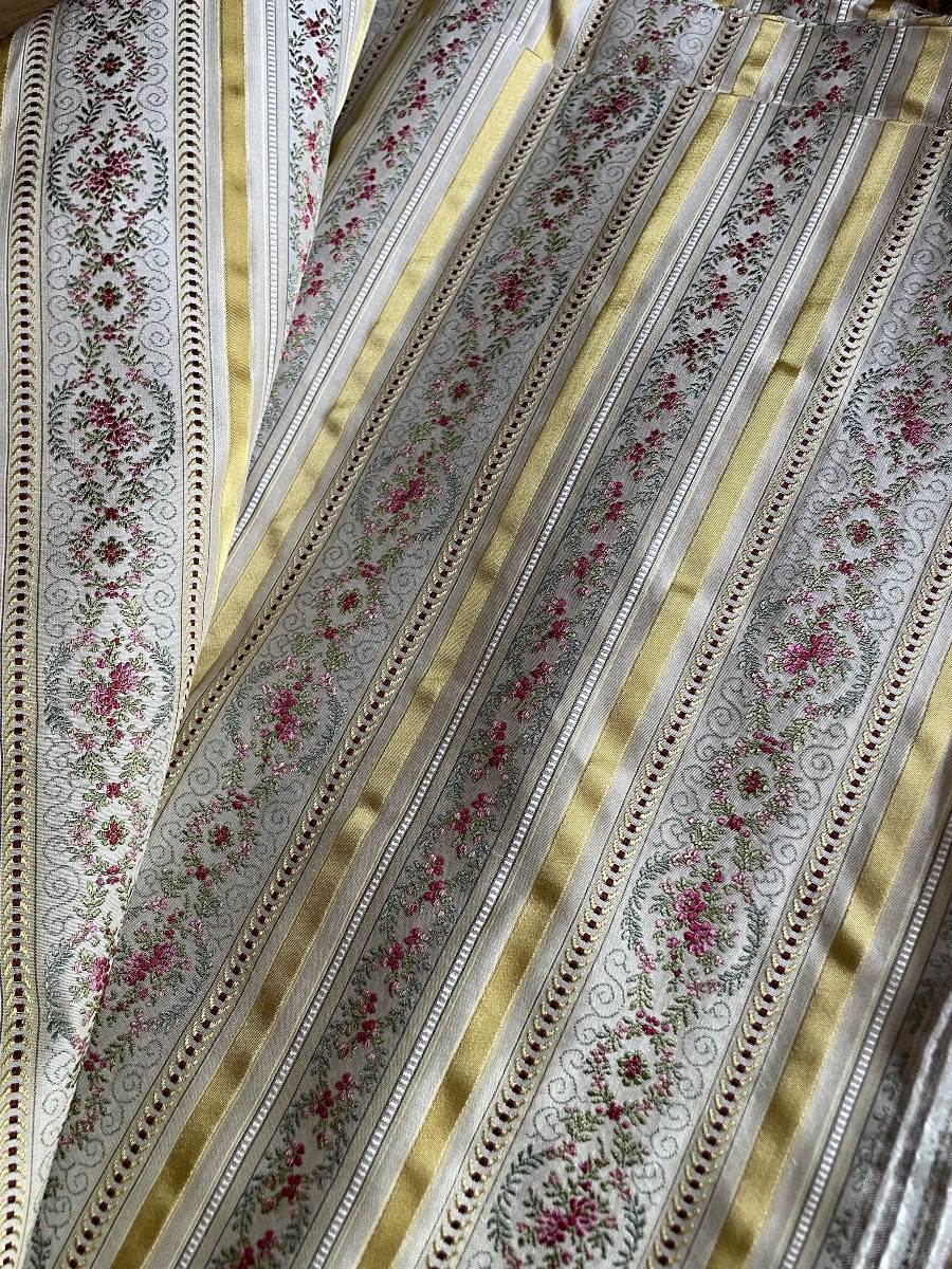 12 Meters Large Jacquard Fabric Style Louis XVI