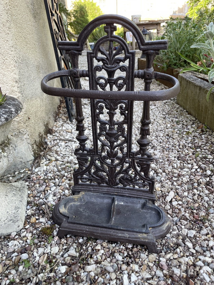 Small Cast-iron Umbrella Stand-photo-1