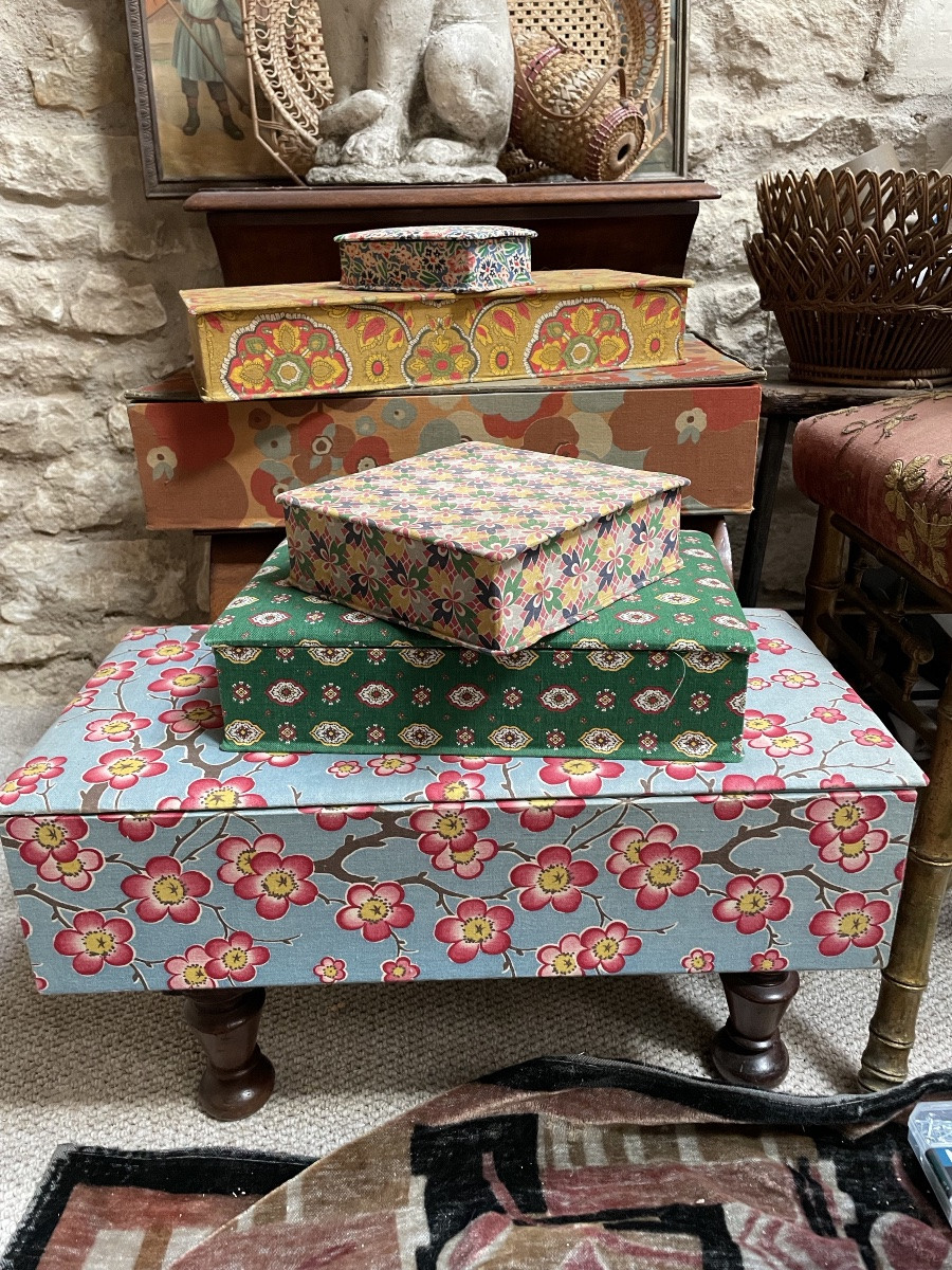 Set Of Antique Fabric Boxes-photo-3