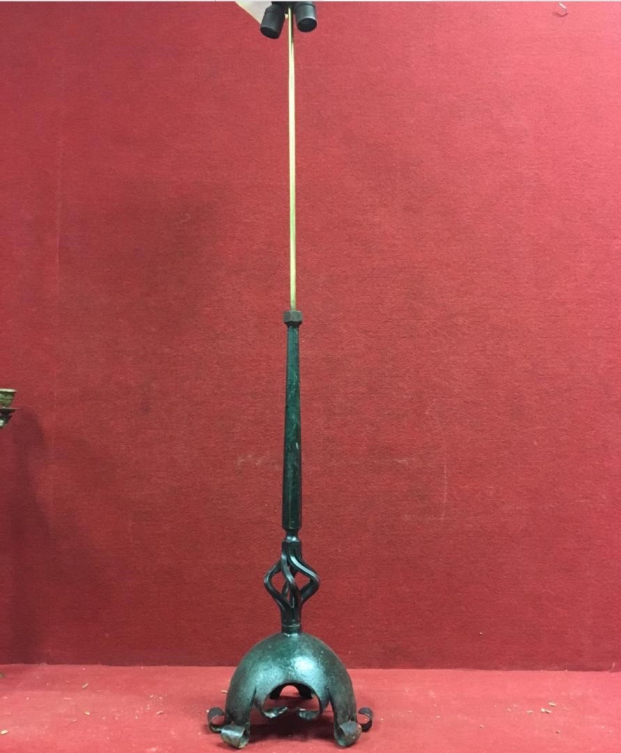 LAMPADAIRE, PIÈTEMENT EN BRONZE, DANS LE GOÛT DU XVIIÈ-photo-1