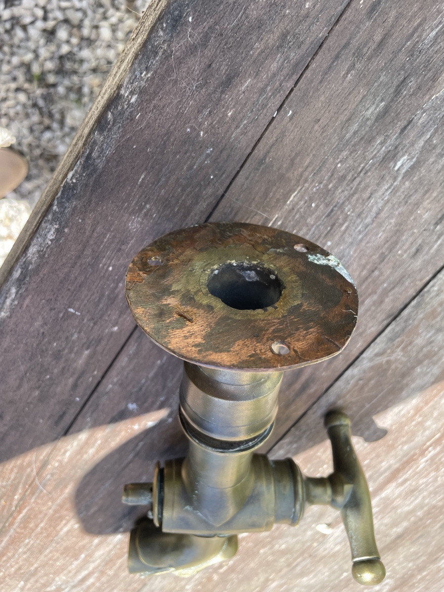 19th-century Bronze Animal-headed Fountain Spout-photo-5