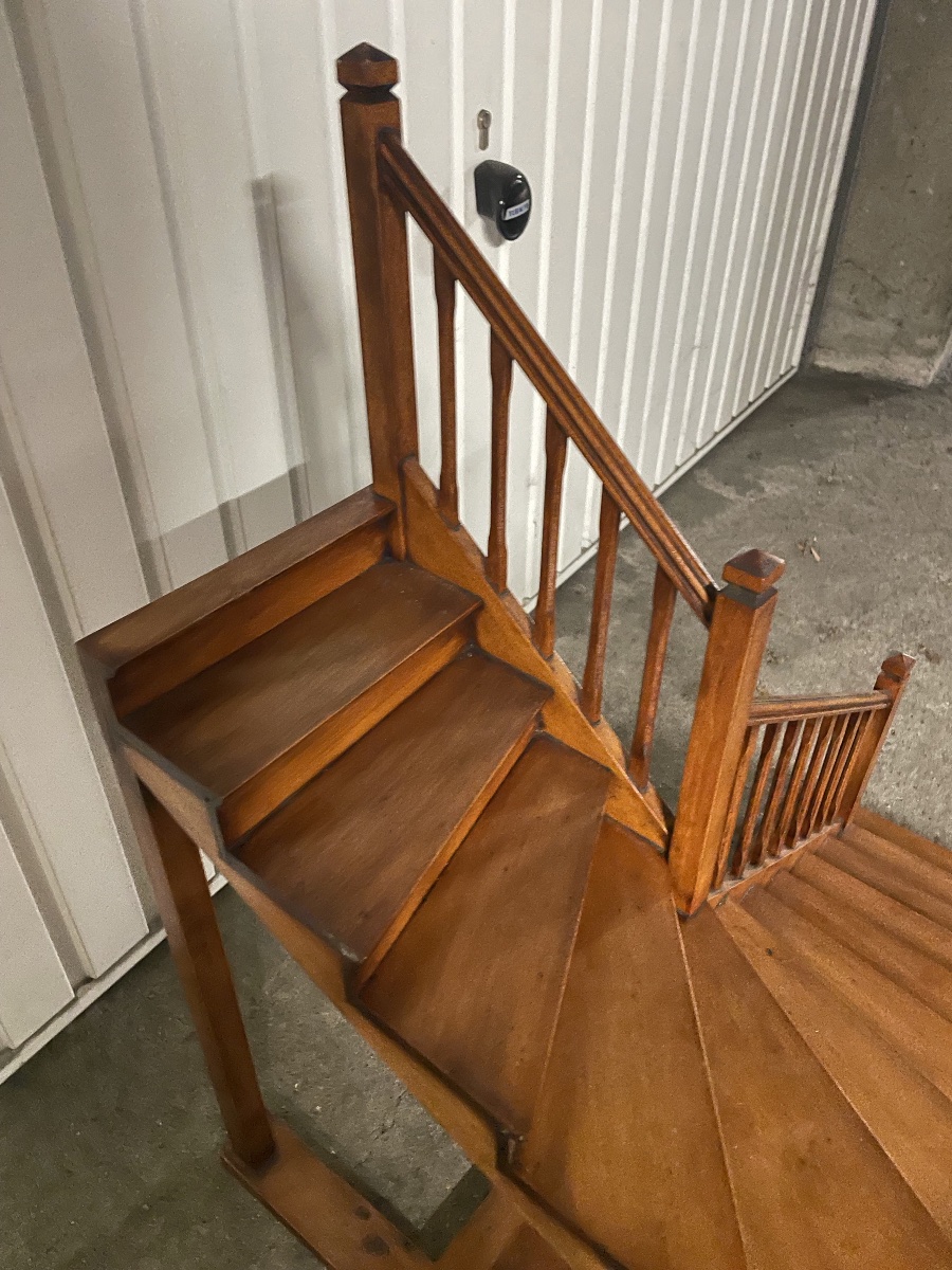 Escalier de maîtrise  en noyer blond , XIXème -photo-2