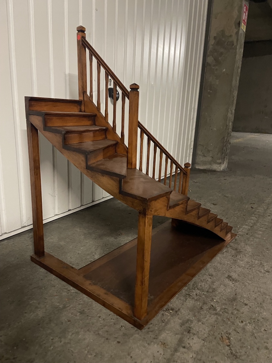 Escalier de maîtrise  en noyer blond , XIXème -photo-7