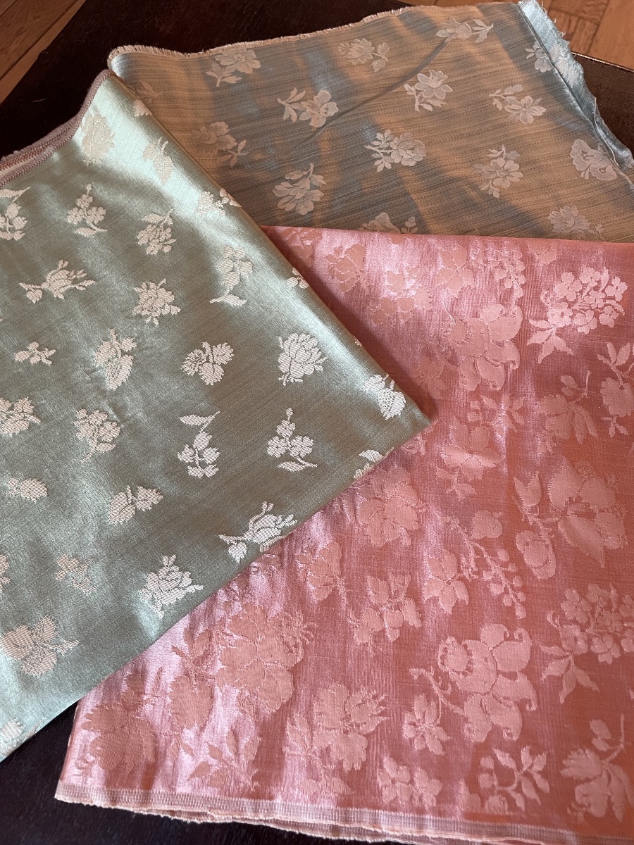 The 3 Squares Of Silk For Home Decor 