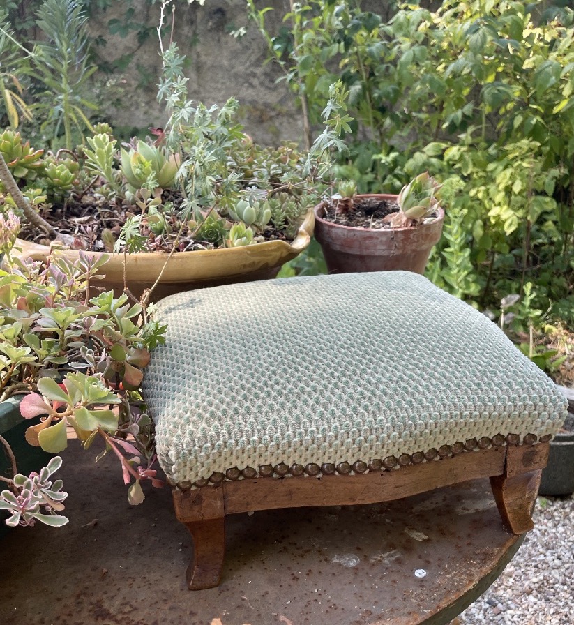Repose pied velours -photo-3