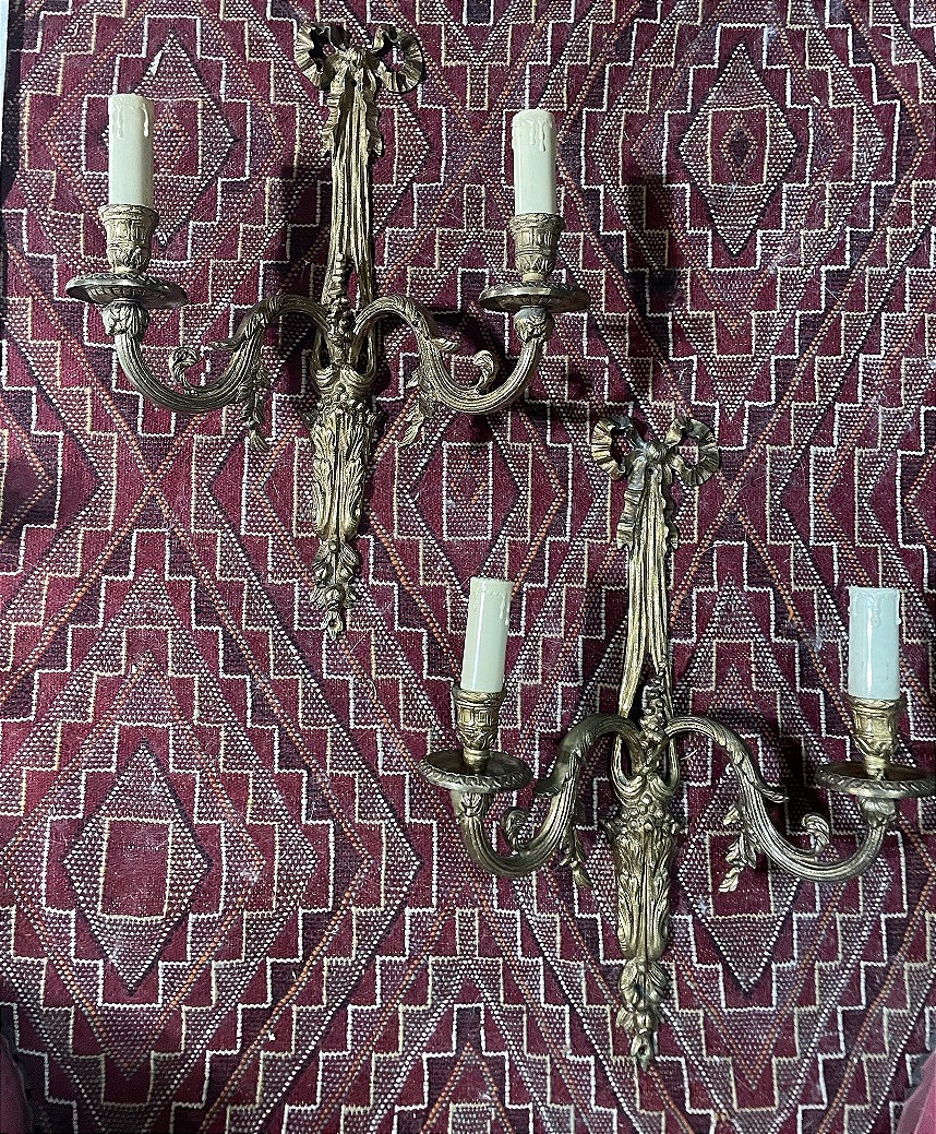 Pair Of Louis XVI-style Bronze Wall Sconces -photo-4