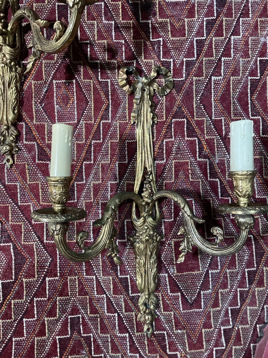 Pair Of Louis XVI-style Bronze Wall Sconces -photo-3