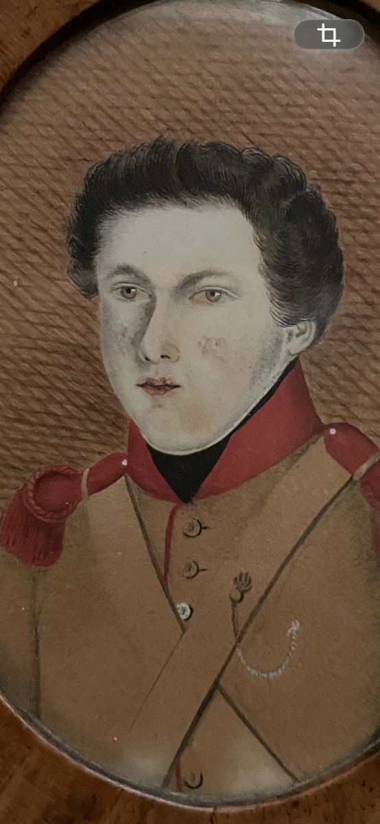 A 19th-century Oval Miniature Depicting A French Military Officer In Uniform-photo-6