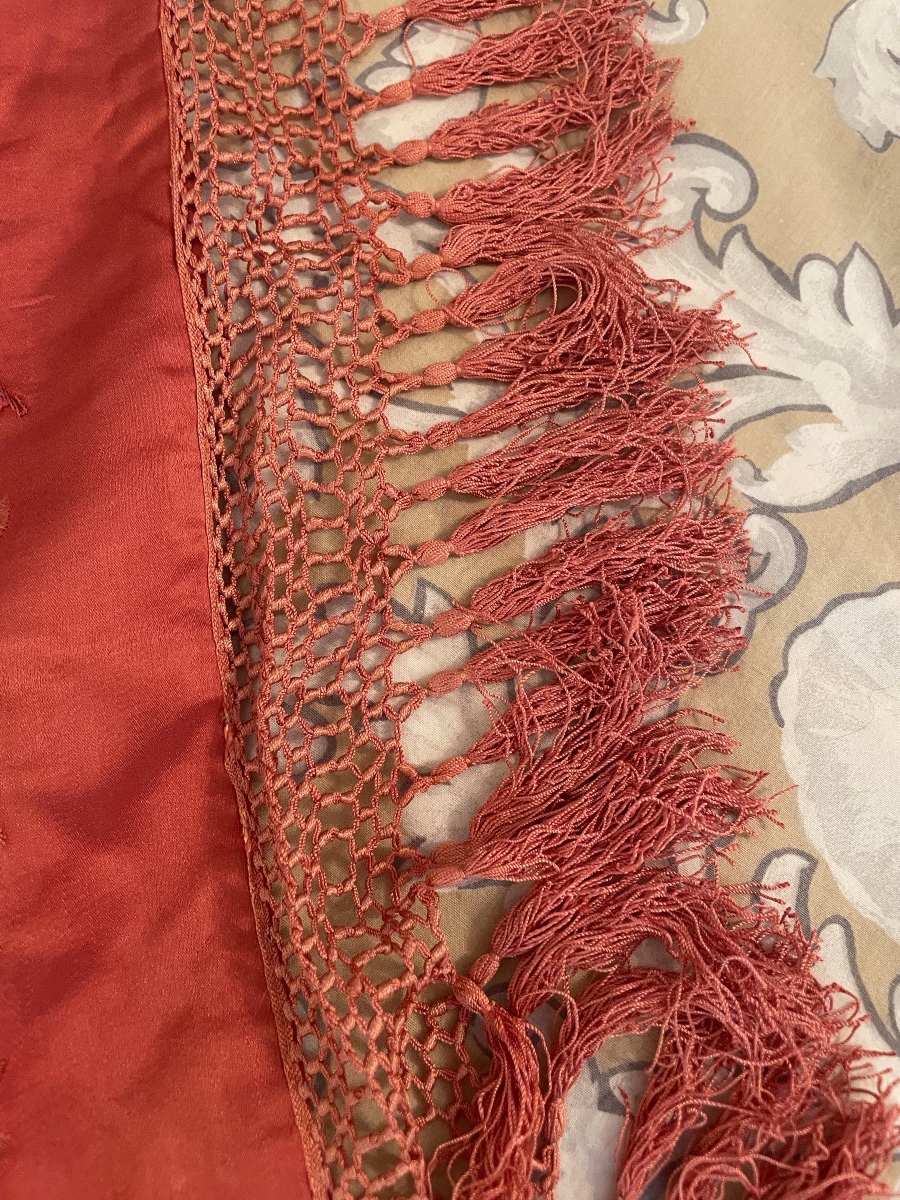 Silk Bedspread Embroidered With Raspberry-colored Birds, 140 Size, China, Late 19th Century-photo-5