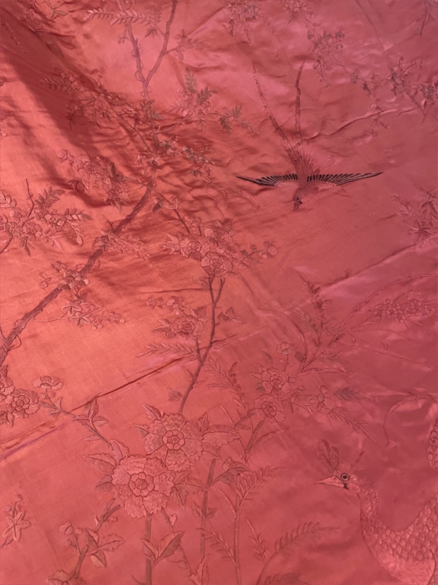 Silk Bedspread Embroidered With Raspberry-colored Birds, 140 Size, China, Late 19th Century-photo-7
