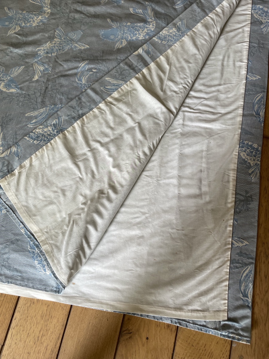 A Long Curtain Featuring Carp, Japanese Design -photo-2