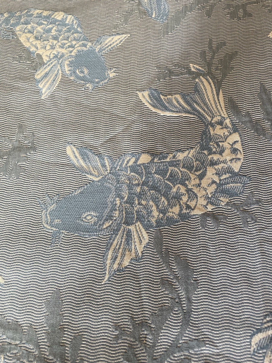 A Long Curtain Featuring Carp, Japanese Design -photo-4
