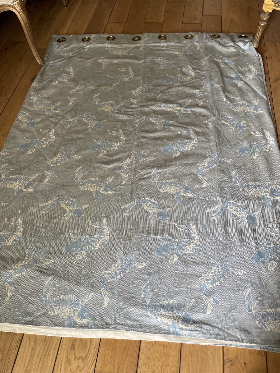 A Long Curtain Featuring Carp, Japanese Design -photo-5