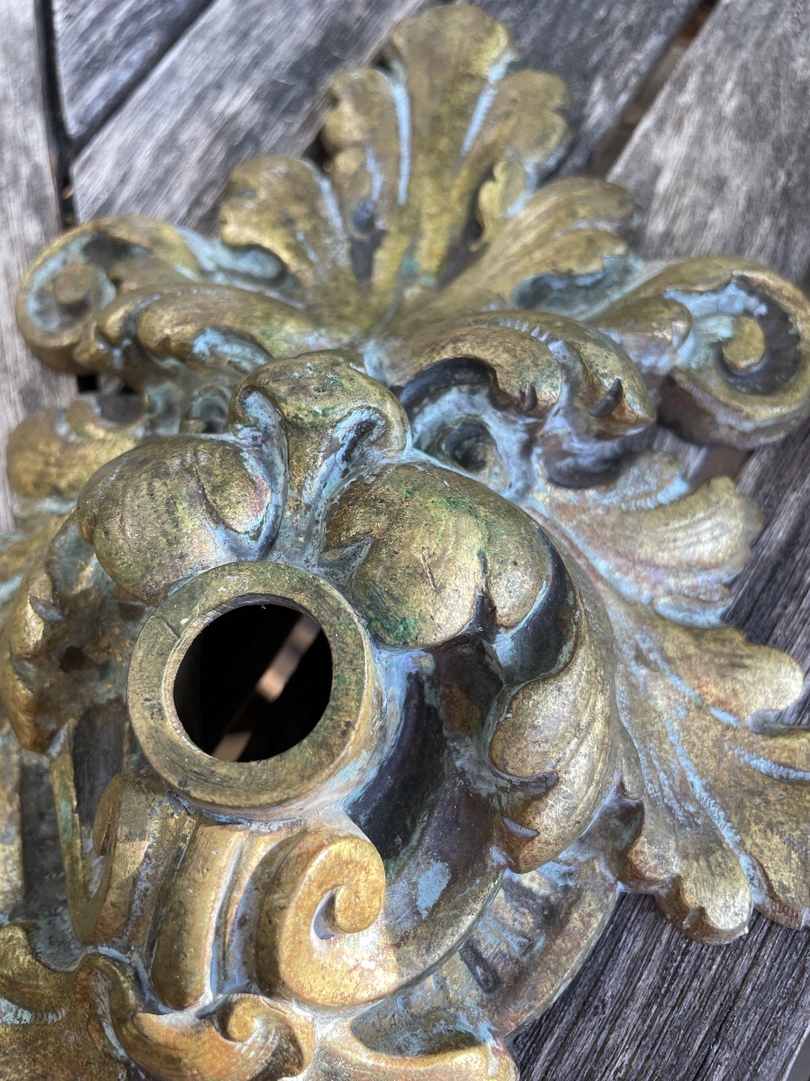 Petit gueuloir de Fontaine, tête de lion fantastique -photo-1