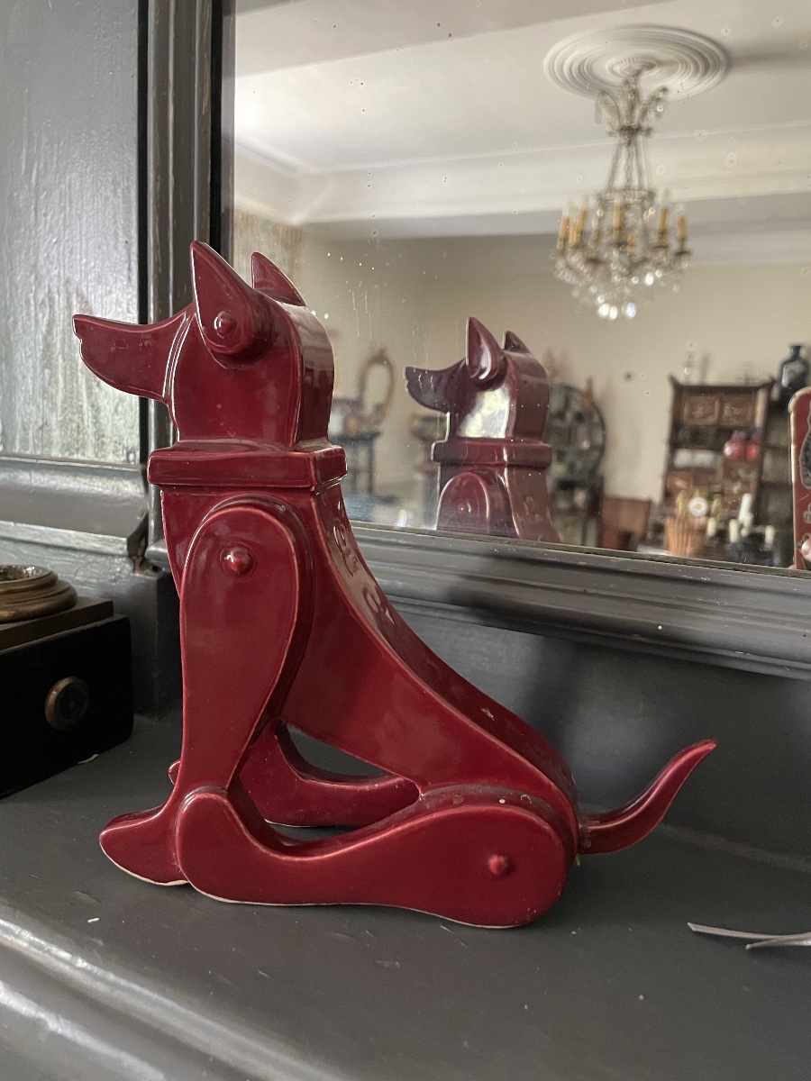 "the Wooden Dog" Ceramic Promotional Item -photo-7