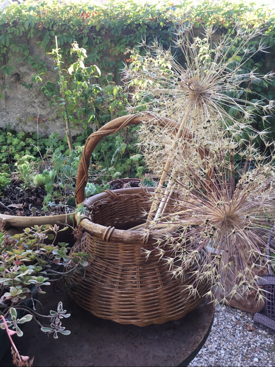 Woven Ikebana Basket -photo-4