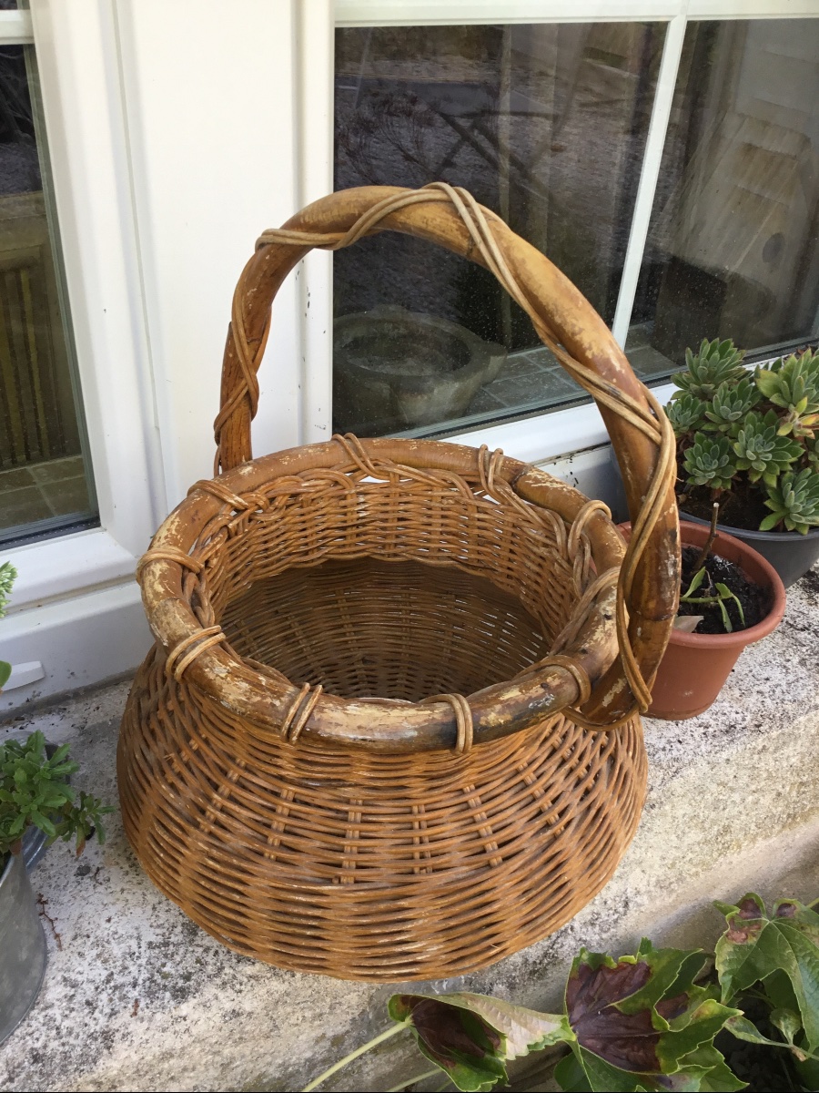 Woven Ikebana Basket -photo-2
