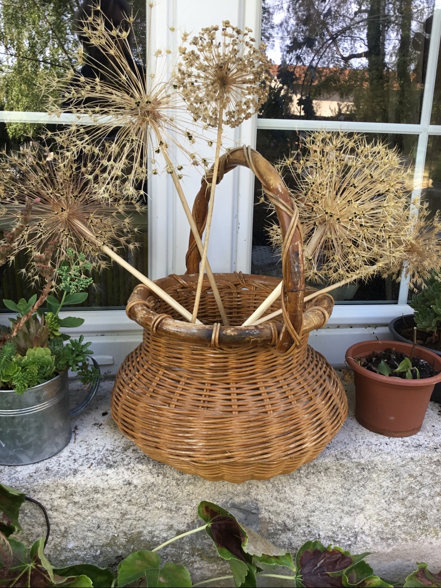 Woven Ikebana Basket -photo-6