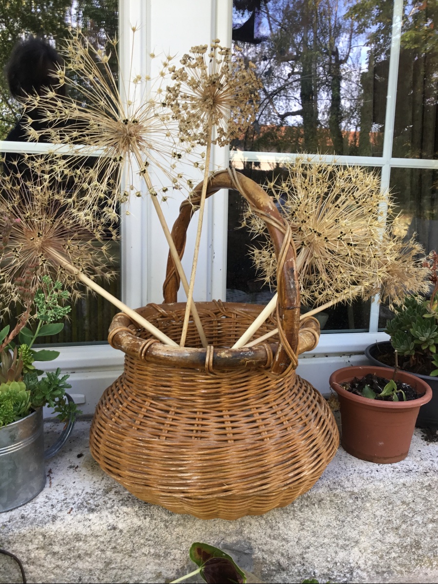 Woven Ikebana Basket -photo-7