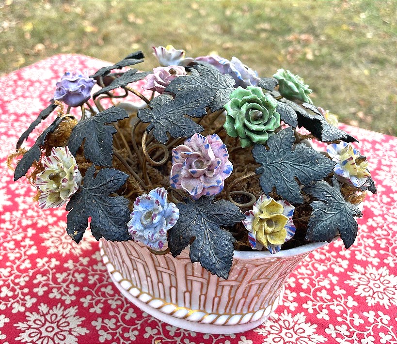 Porcelain Flower Basket Centerpiece -photo-2