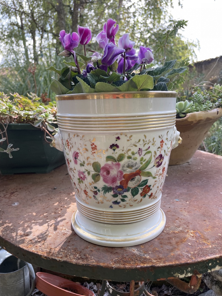 Paris Porcelain Planter And Saucer, A Nice Size -photo-2