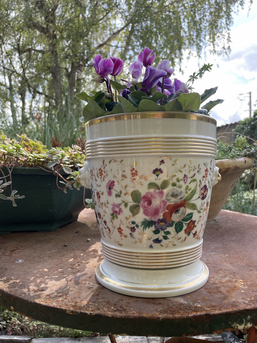 Paris Porcelain Planter And Saucer, A Nice Size -photo-4