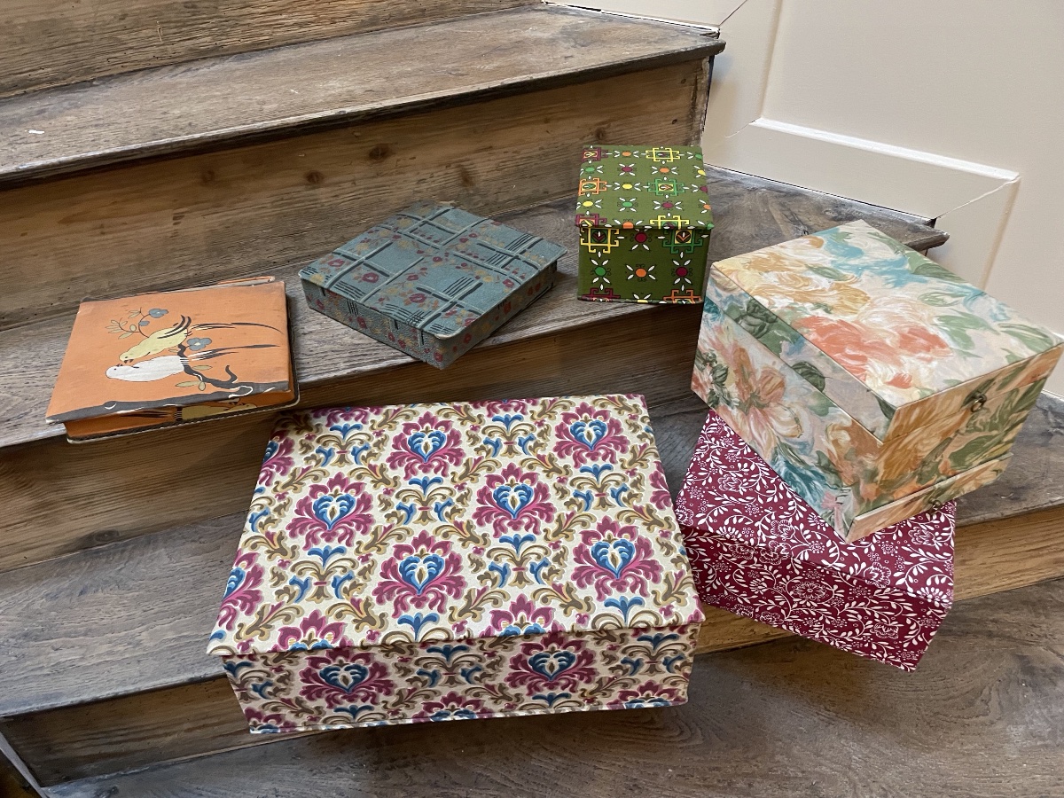 The Lot Of Vintage Fabric Boxes-photo-2