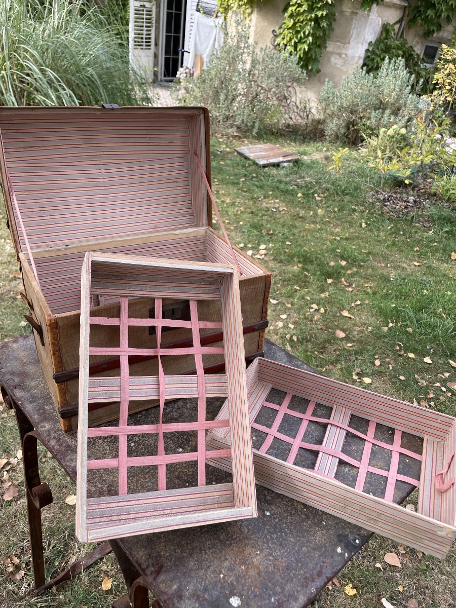 PETITE MALLE DE VÊTEMENTS DE POUPÉE - XIXE SIÈCLE-photo-3