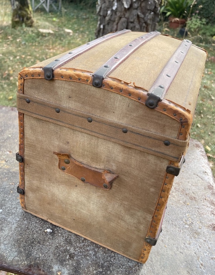 PETITE MALLE DE VÊTEMENTS DE POUPÉE - XIXE SIÈCLE-photo-4