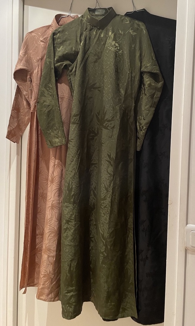 Vietnam áo dài en soie à motifs jacquard 