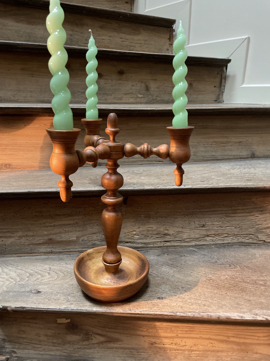 Chandelier de style scandinave en bois tourné -photo-5