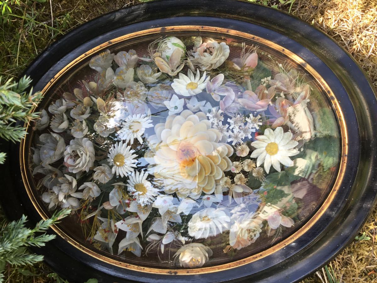 Table Of Shells, Folk Art, 1880-photo-4