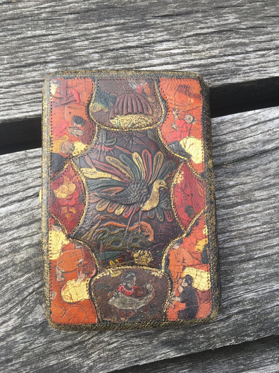 Stamped Leather Wallet, Chinese Decor-photo-2
