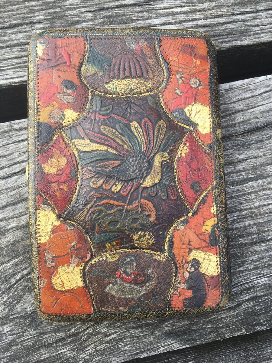 Stamped Leather Wallet, Chinese Decor-photo-3